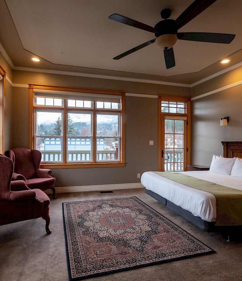 Kaslo Hotel. Deluxe Hospitality Suite