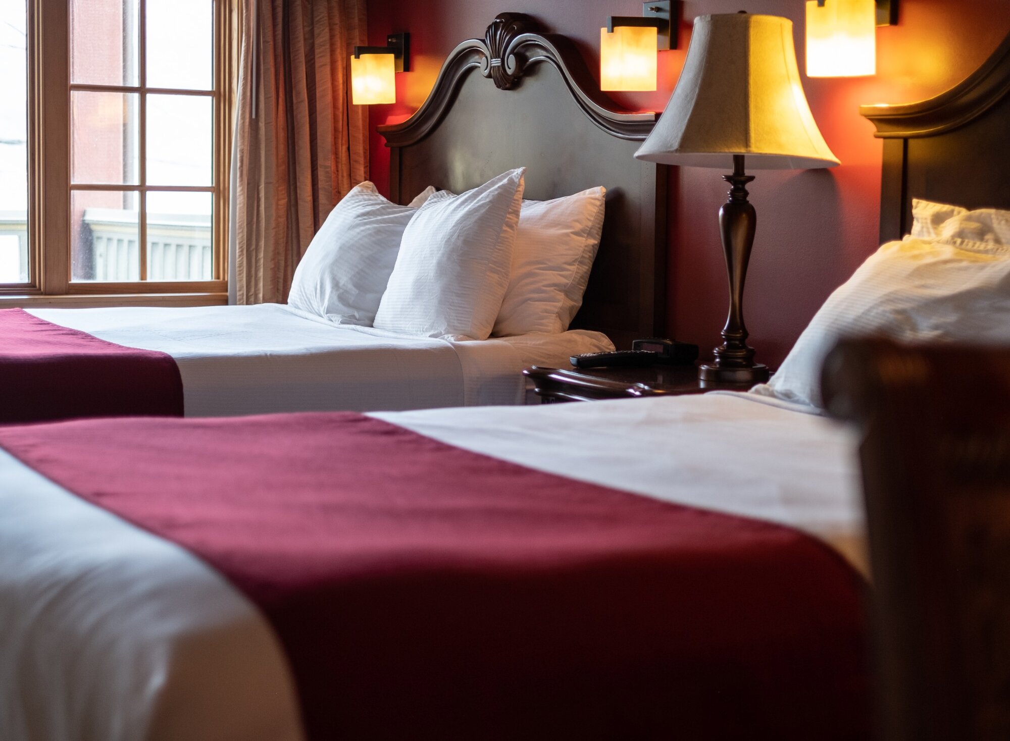 Bed and Breakfast - Kaslo Hotel